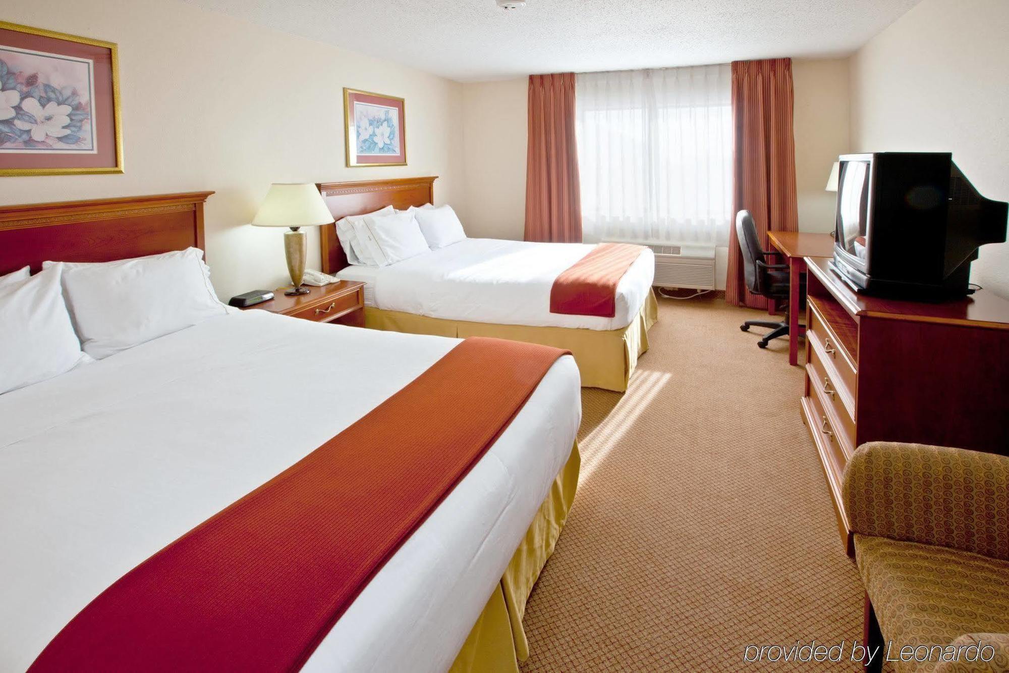Baymont By Wyndham Chelsea Hotel Kültér fotó
