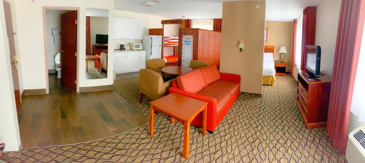 Baymont By Wyndham Chelsea Hotel Kültér fotó
